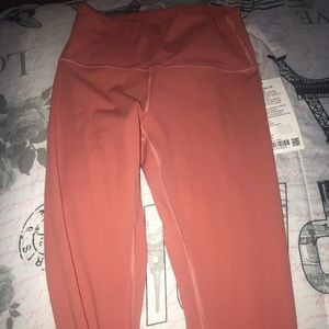 Wunder Under High-Rise Tight 25" 
Full-On Luxtreme